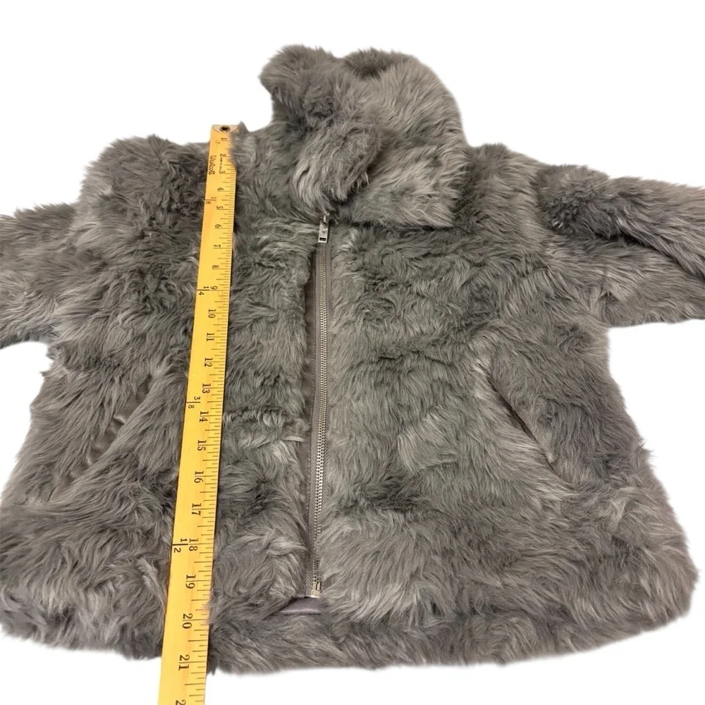 Abercombie & Fitch Faux Fur Zip Up Classic Coat Jacket Women’s Size XS NEW